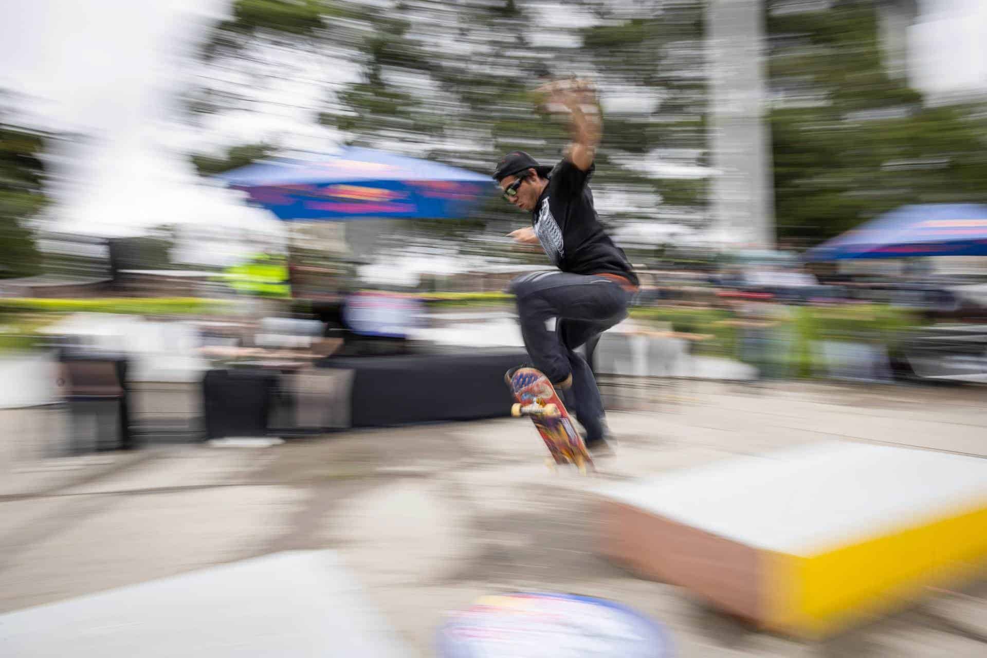 Patinadores de Guatemala se unen en el día mundial del skate con sus mejores trucos