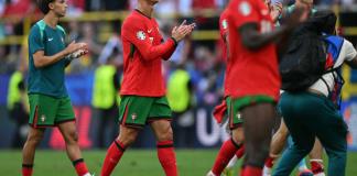 Portugal acelera en el infierno turco y enfila los octavos de la Eurocopa