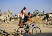 Diez niños pierden una o dos piernas en promedio cada día en Gaza, denuncia la ONU