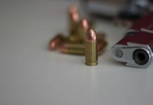 Hallan un arsenal de 200 armas en un apartamento en Veracruz