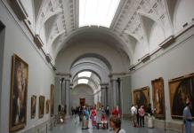 Madrid invita a los turistas a refugiarse del calor en sus museos