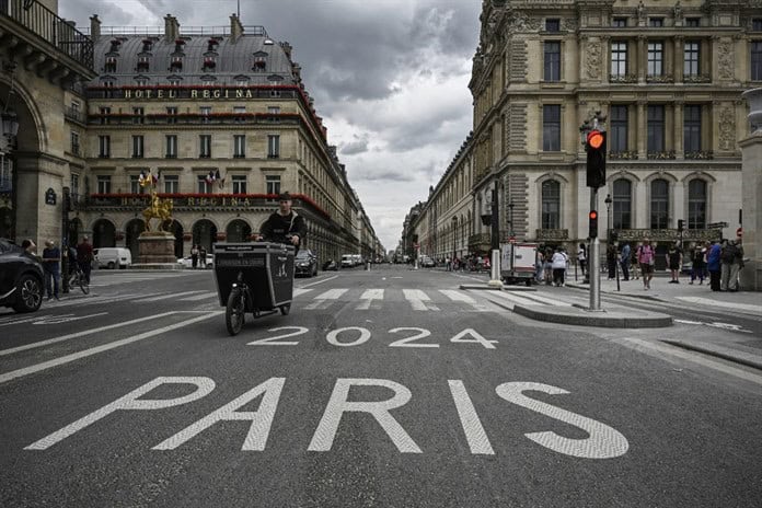 Los bares parisinos podrán abrir toda la noche en días de ceremonias olímpicas