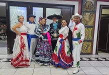 Ballet folclórico costarricense Ticos de Corazón visita Ocotlán y alrededores