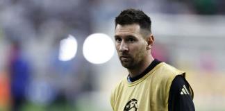 Messi, titular con Argentina