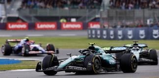 Hamilton pone fin a tres años de sequía al ganar en casa en Silverstone