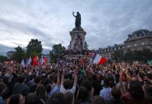 La izquierda frena a la extrema derecha en las elecciones legislativas en Francia