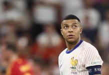 Con máscara o sin ella, el Mbappé de la Eurocopa no fue un superhéroe