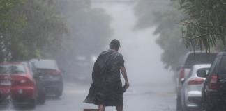 México anticipa la entrada de la décima onda tropical y lluvias fuertes en 25 estados