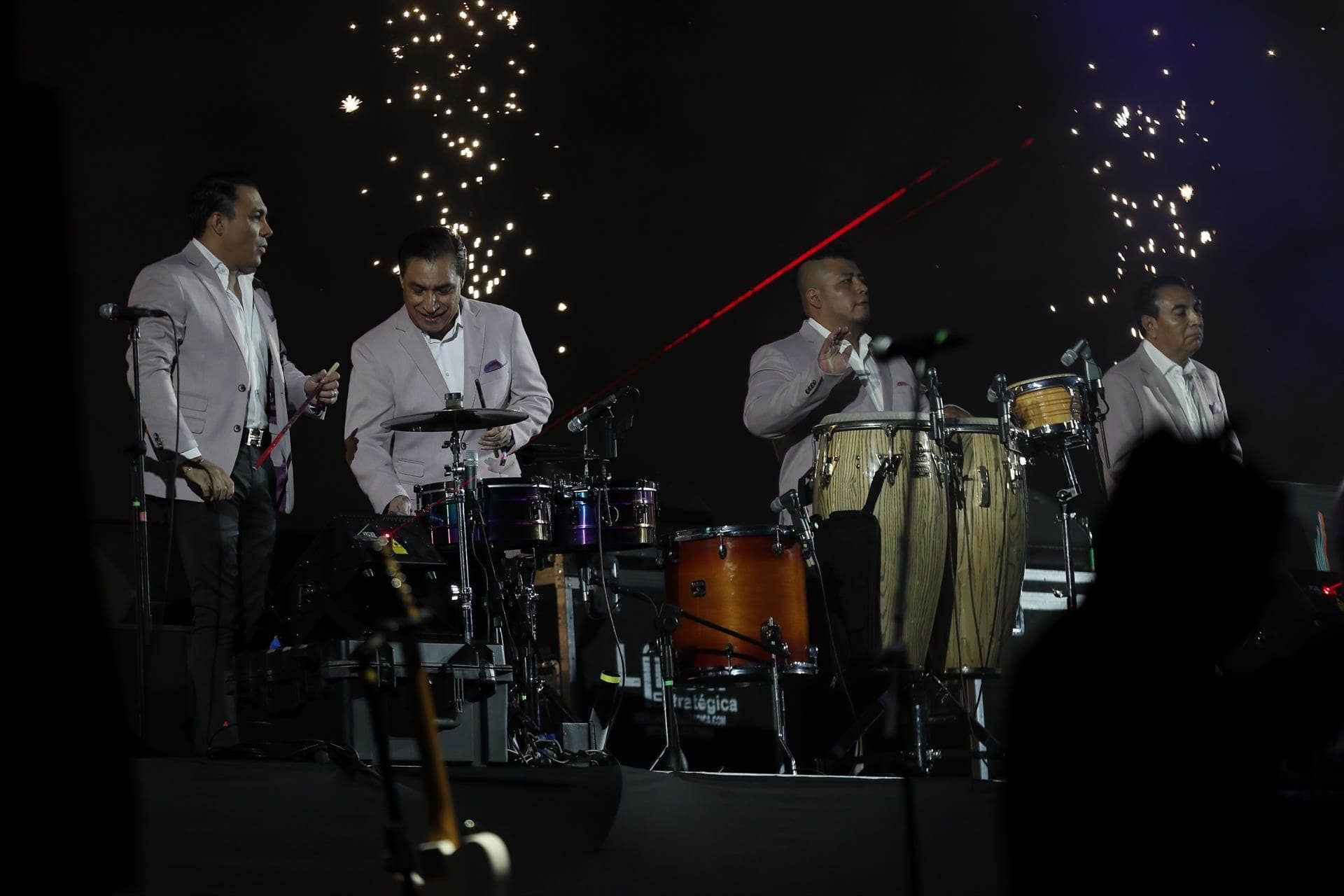 De Lolita Flores a Los Ángeles Azules, los Latin Grammy otorgan 6 premios a la Excelencia