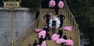 Lady Gaga canta en la ceremonia de apertura de los Juegos de París-2024