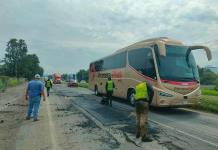 Inicia bacheo hacia a Morelia; Alfaro va a CDMX a tratar asunto de carreteras