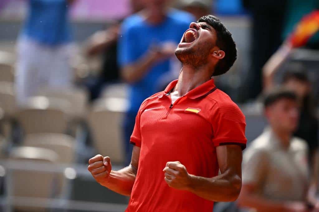 Carlos Alcaraz vence a Paul y se mete en semis del tenis de París-2024