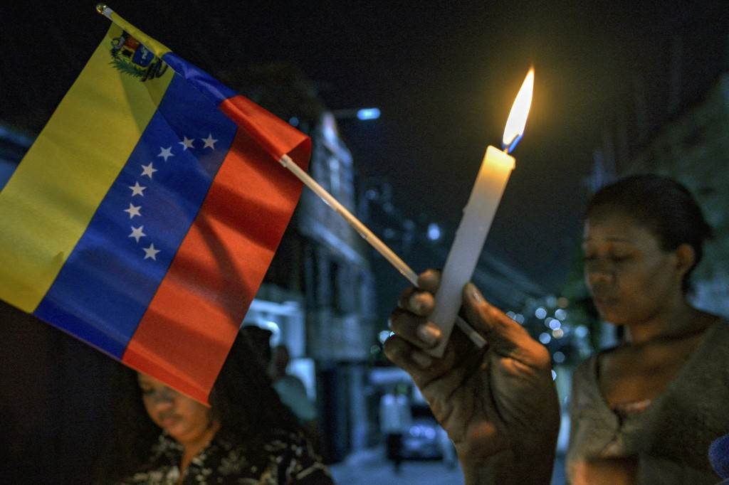 Miedo, llanto y resiliencia en Venezuela en víspera de manifestación contra Maduro