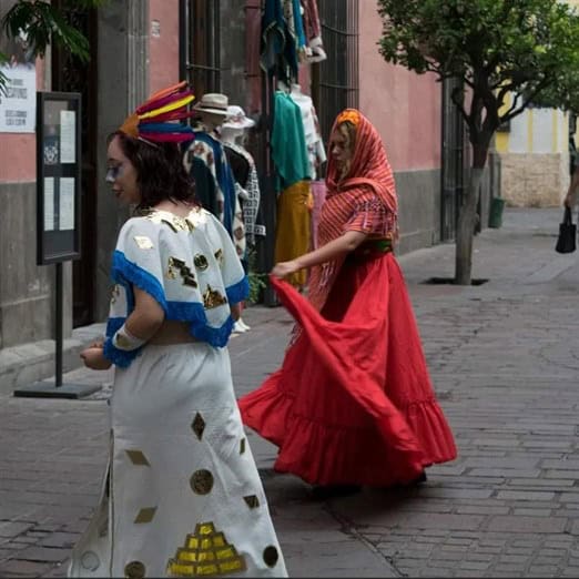 Realizan recorridos dramatizados del “Tour de leyendas” de Tlaquepaque