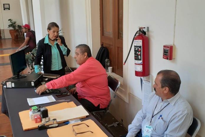 Aspiran 41 personas para ocupar una vacante de magistrado en el STJE 
