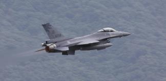 EEUU despliega aviones caza furtivos en Medio Oriente, según Pentágono