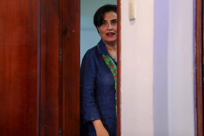 El Parlamento de Ecuador archiva juicio político contra la canciller por crisis con México