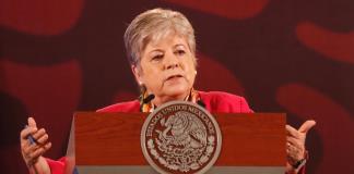 México rebaja su posición sobre Venezuela y apuesta ya por la no intervención