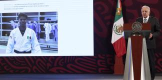 López Obrador culpa a gobiernos anteriores del desempeño de México en París 2024