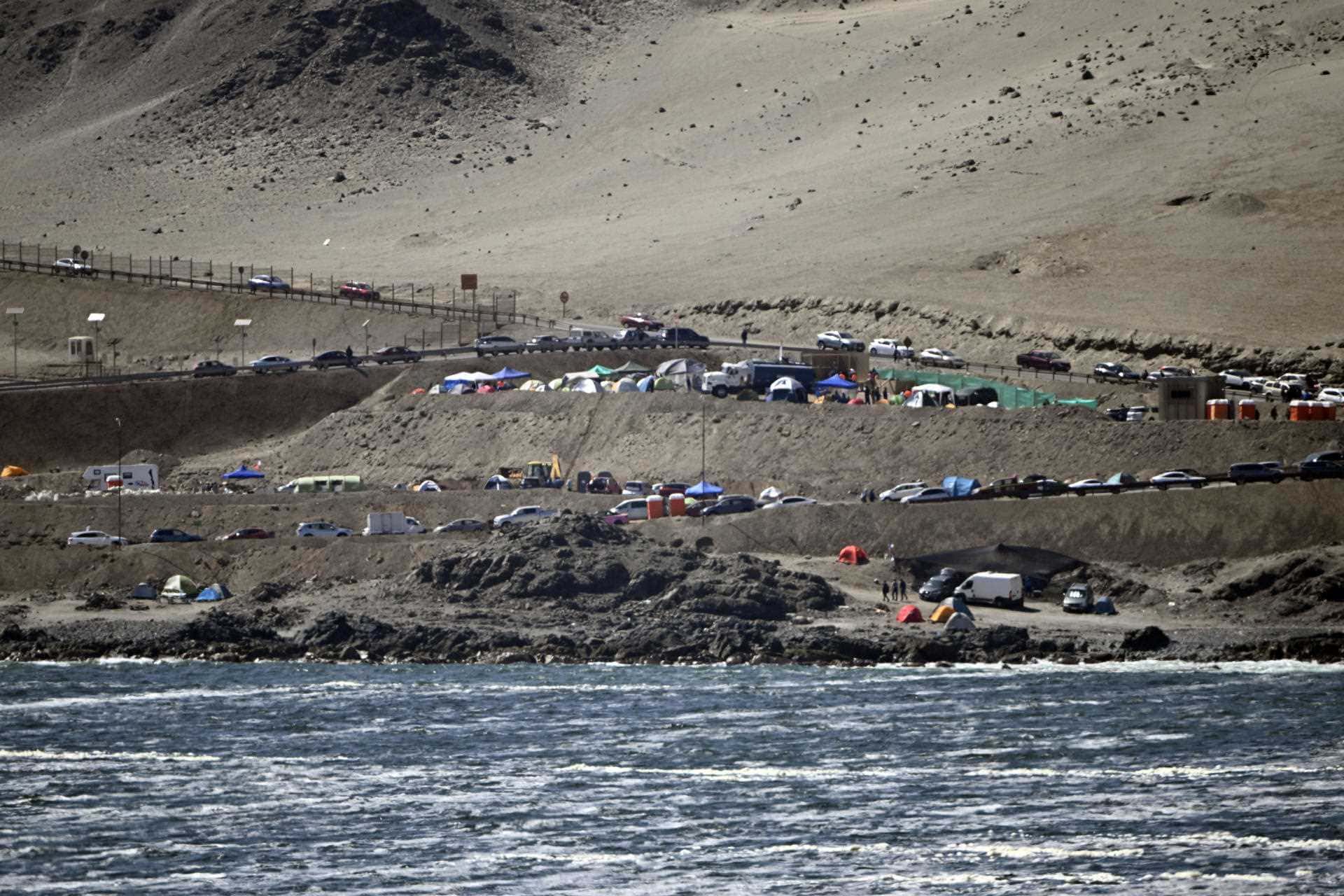 La huelga en la mina de cobre más productiva del mundo en Chile cursa su tercer día