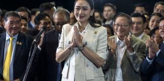 Tailandia elige a la primera ministra más joven de su historia