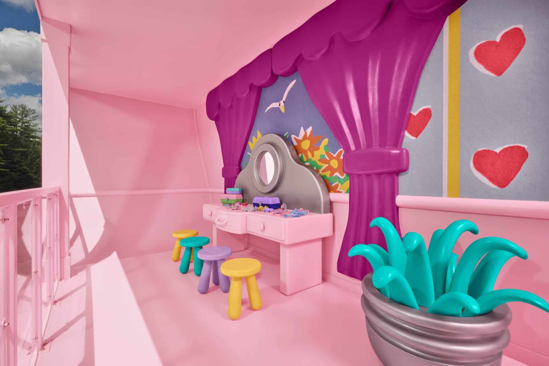 Abre en EE.UU. la casa de la muñeca Polly Pocket para huéspedes reales