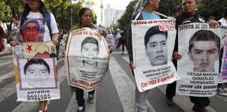 Padre de Ayotzinapa se despide de López Obrador: Ha sido un fracaso para nosotros