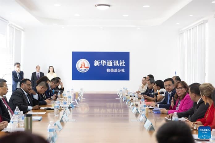 Xinhua realiza seminario con expertos sobre importancia de nuevas fuerzas productivas de calidad para relación China-México