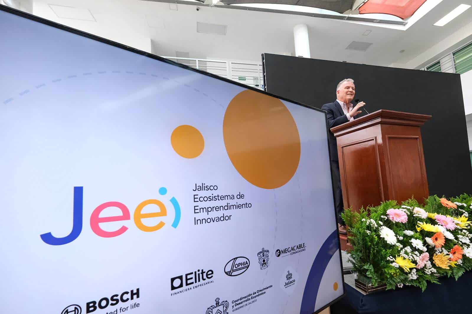 Jalisco lanza plataforma del ecosistema de emprendimiento Jeei