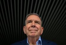 El opositor venezolano Edmundo González mantendrá la lucha desde España