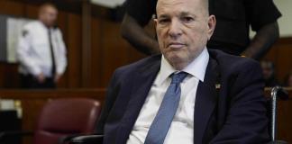 Weinstein es llevado de urgencia a un hospital de Nueva York para una operación de corazón