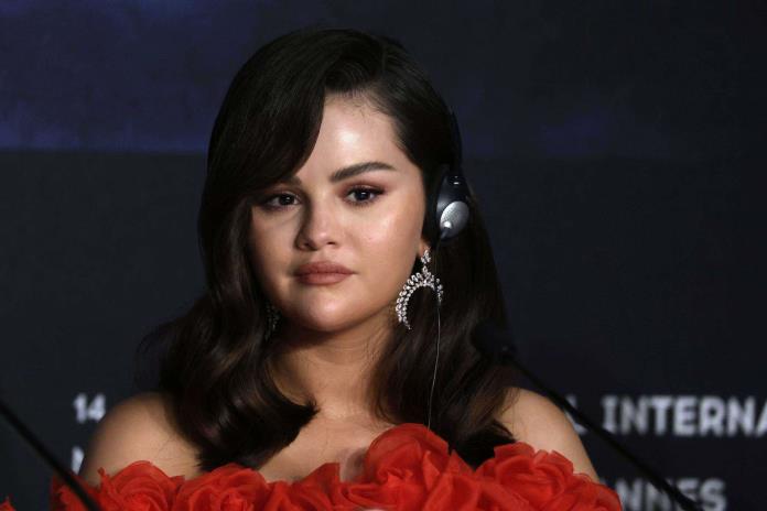 Selena Gómez confiesa que no puede tener hijos y no descarta la gestación subrogada