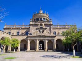 Museo Cabañas en Guadalajara inaugura exposición Vendrán las mujeres con enfoque en escritoras de Barcelona