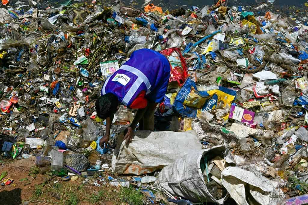 Tres grandes conferencias medioambientales y un tratado sobre los plásticos de aquí a finales de 2024