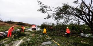 Sube a cinco la cifra de muertos tras el paso del huracán John en Guerrero