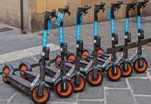 Guadalajara impone reglas y límite de velocidad a scooters y patines eléctricos