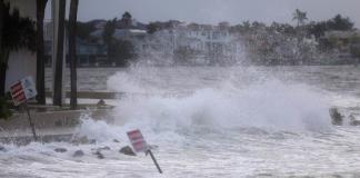 Helene se degrada a depresión, mientras huracán Isaac y tormenta Joyce no muestran amenaza