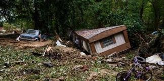 El huracán Helene y sus cerca de 110 muertos se meten en la campaña electoral en EEUU