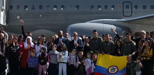 Lo que se sabe de la evacuación de extranjeros de Líbano