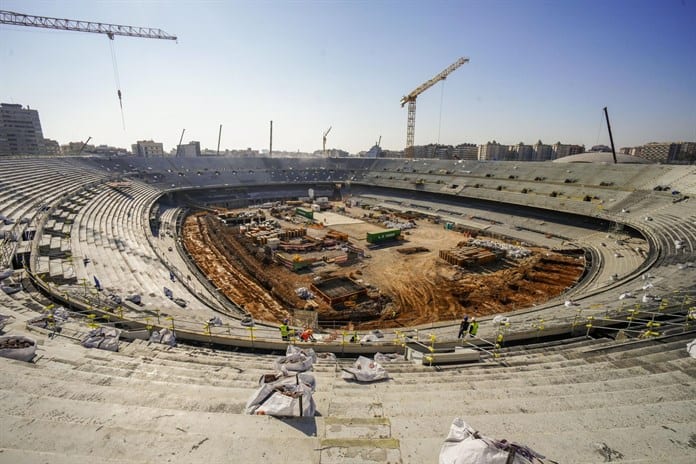 El FC Barcelona quiere volver al Camp Nou antes de final de año