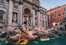 Trabajos de restauración de la Fontana de Trevi se extenderán hasta fin de año