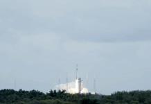 Despega la sonda Hera para estudiar un asteroide desviado por la NASA