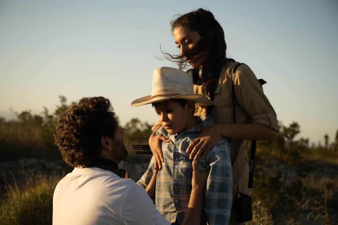 “A cielo abierto”, la película de Mariana, Santiago y Guillermo Arriaga realizada luego de 30 años