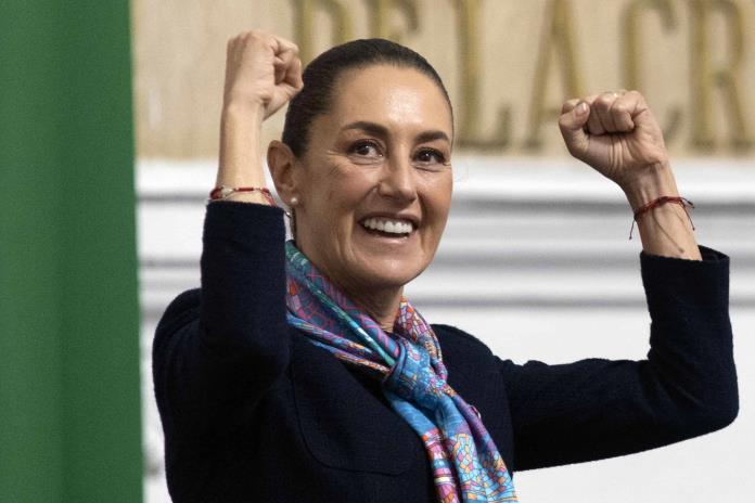 Diputados de México aprueban reforma que fortalece control estatal del sector energético