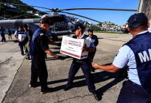 Damnificados por huracán John en Acapulco empiezan a recibir despensas