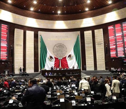 Diputados de México aprueban desaparición de siete órganos reguladores