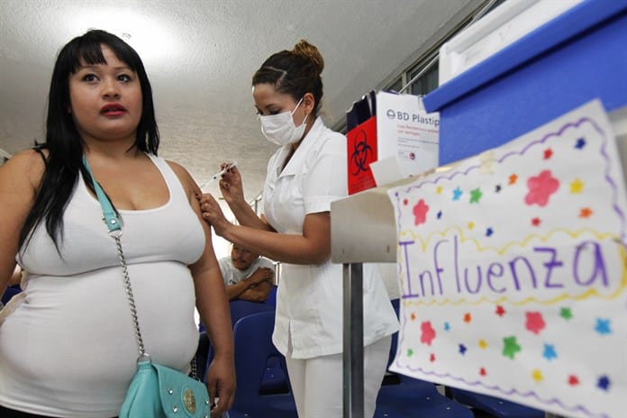 México aplicará 59 millones de vacunas contra influenza y covid-19 en invierno 2024-2025