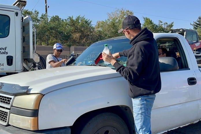 Trump acusa a migrantes de aterrorizar una ciudad y ellos buscan trabajo y vivienda digna