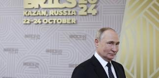 Apuntalado por los Brics, Putin se afianza frente a Occidente antes de una cumbre clave