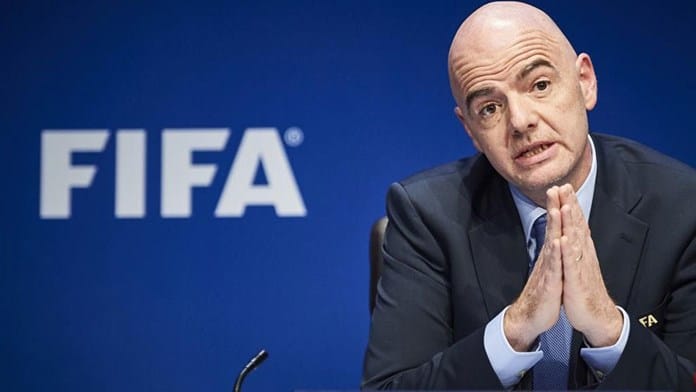 La FIFA esgrime que parte del dinero del patrocinio de Aramco se dirige al fútbol femenino